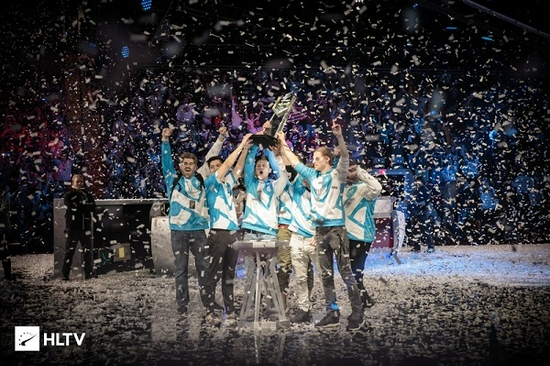 美国海军陆战队成功完成洛杉矶训练任务